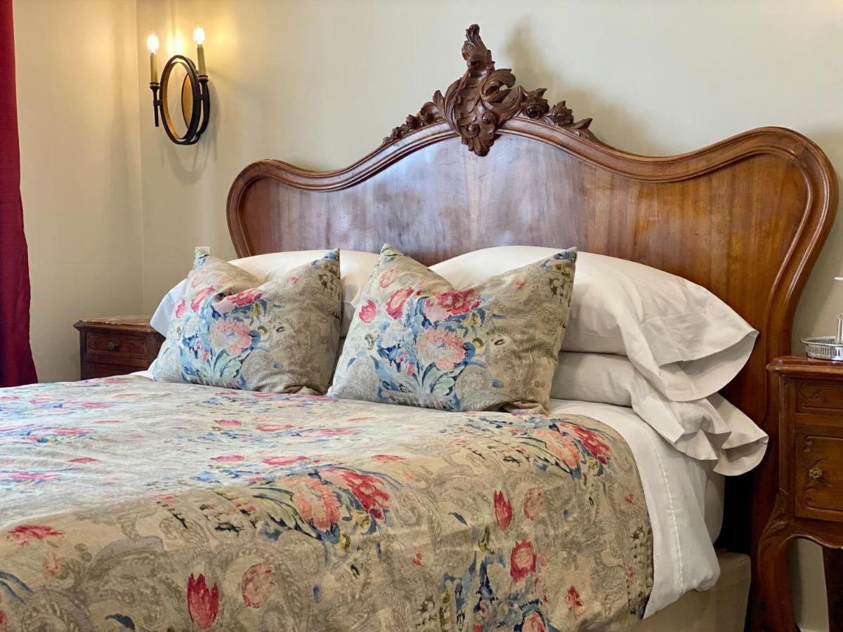 ラングリー ウエスト エンド ゲスト ハウス Bed & Breakfast エクステリア 写真