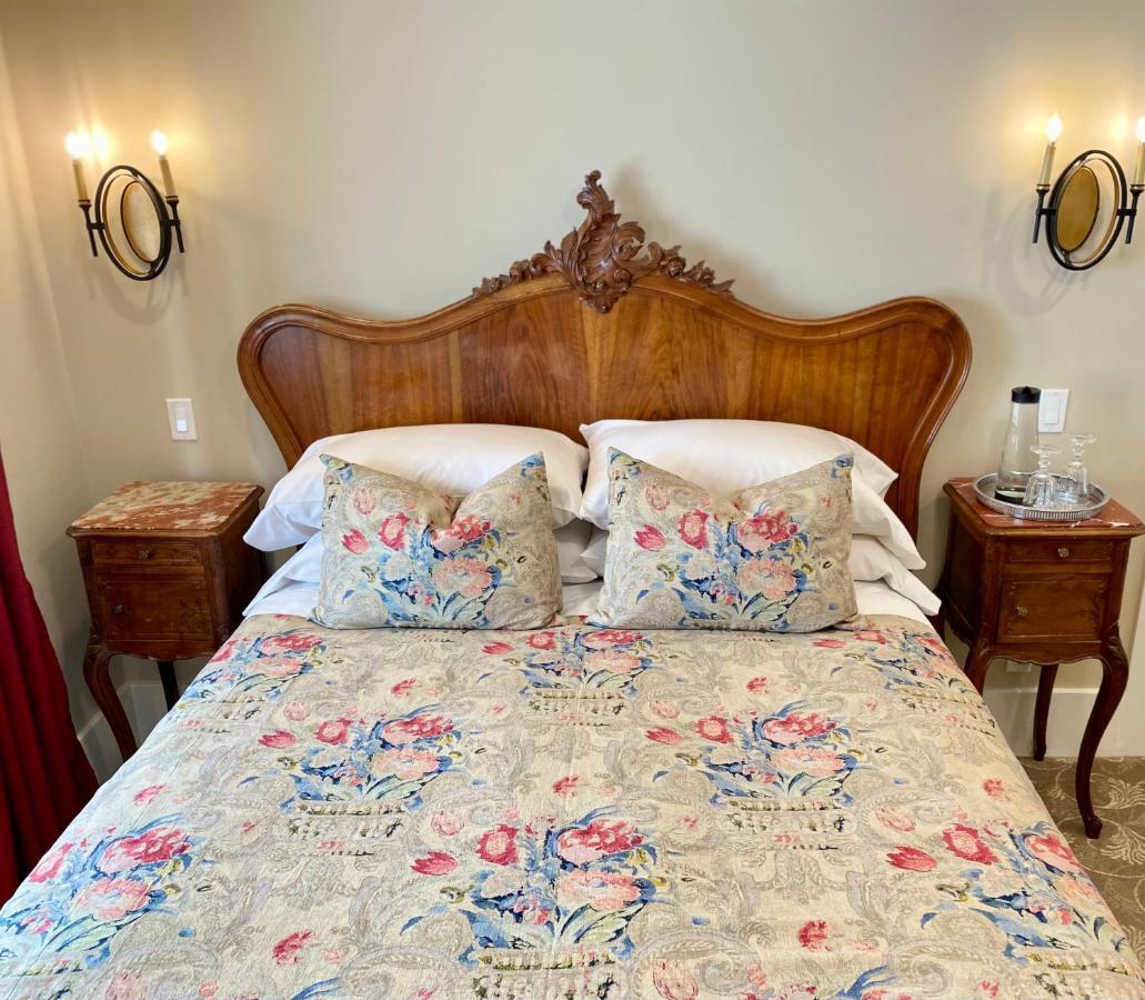 ラングリー ウエスト エンド ゲスト ハウス Bed & Breakfast エクステリア 写真